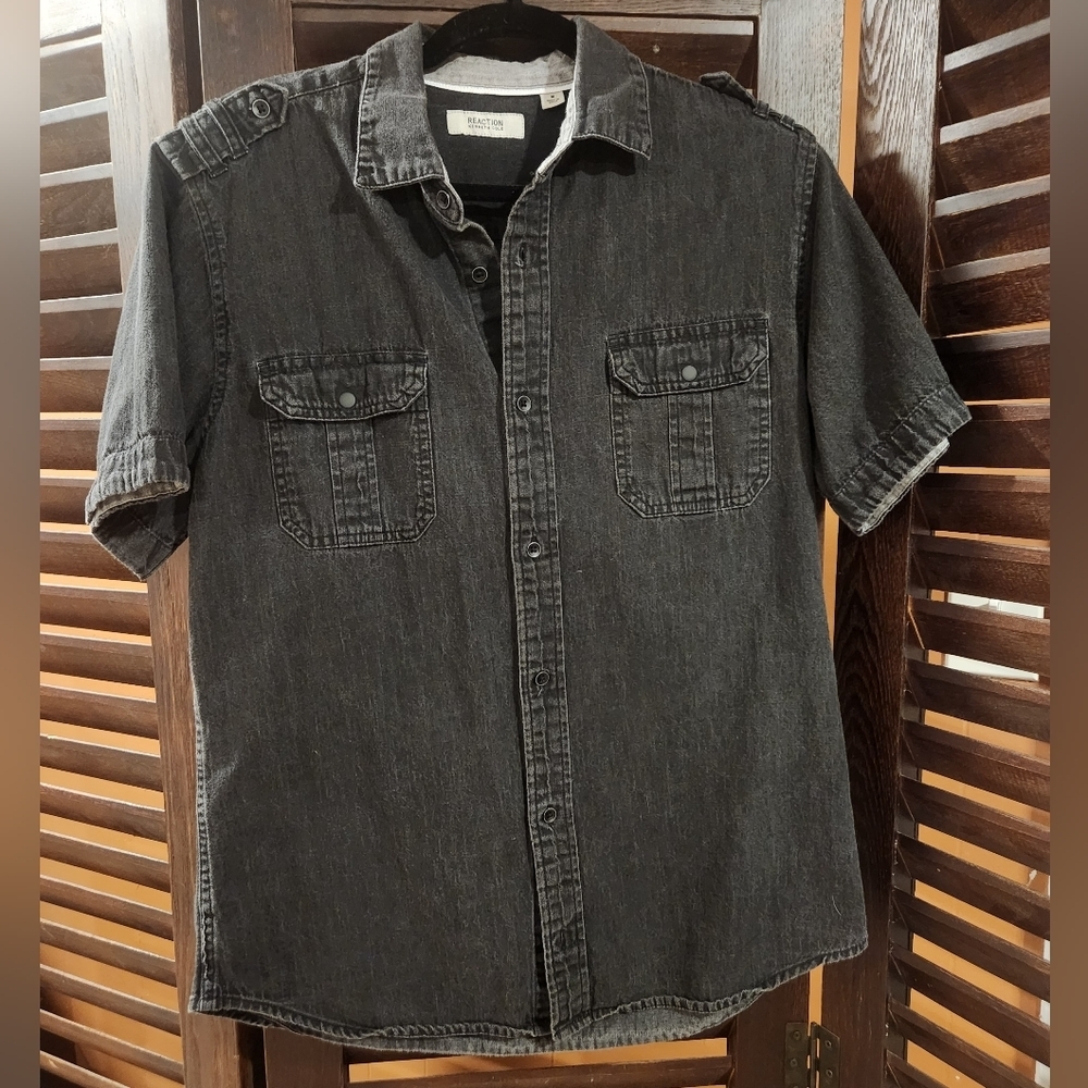 Kenneth Cole Dark Gray Casual Button Down Shirt 2BB